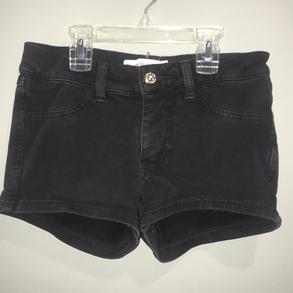 Black heart soul shorts